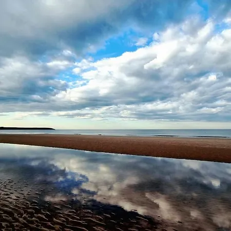 Puddleduck - Part Of The The Bay Village With Pool, Gym And Direct Access, Pub, Restaurant, Tennis And Meadows Walks *