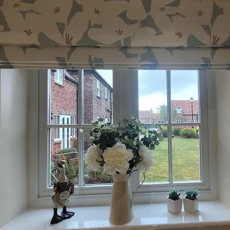 Puddleduck - Part Of The The Bay Village With Pool, Gym And Direct Access, Pub, Restaurant, Tennis And Meadows Walks