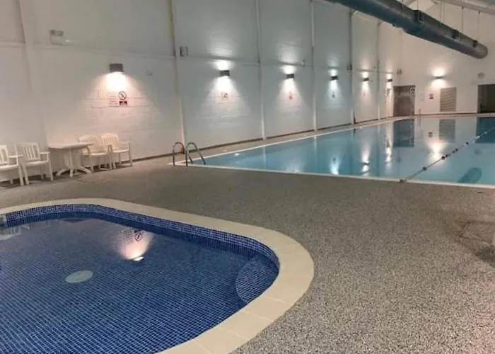 Puddleduck - Part Of The The Bay Village With Pool, Gym And Direct Access, Pub, Restaurant, Tennis And Meadows Walks * Filey