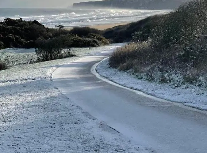 Puddleduck - Part Of The The Bay Village With Pool, Gym And Direct Access, Pub, Restaurant, Tennis And Meadows Walks * Filey